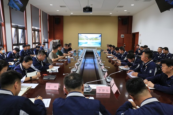 会议照片.JPG