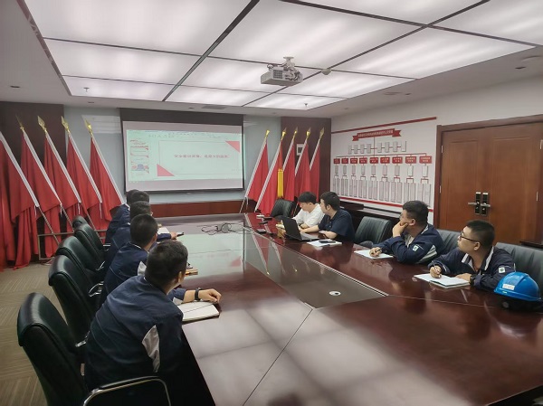 设备管理部培训会议照片.jpg