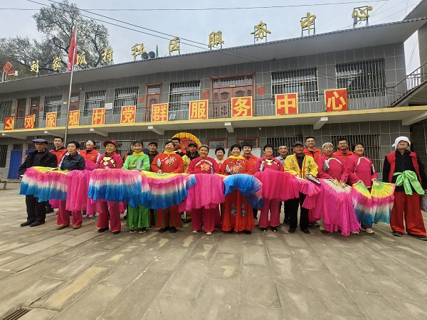 1761613577222064.jpeg 秧歌合照.jpg